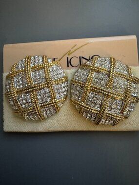 NOS Vintage 80s Rare Lattice Basketweave Clip Earrings "The Icing" New on Card